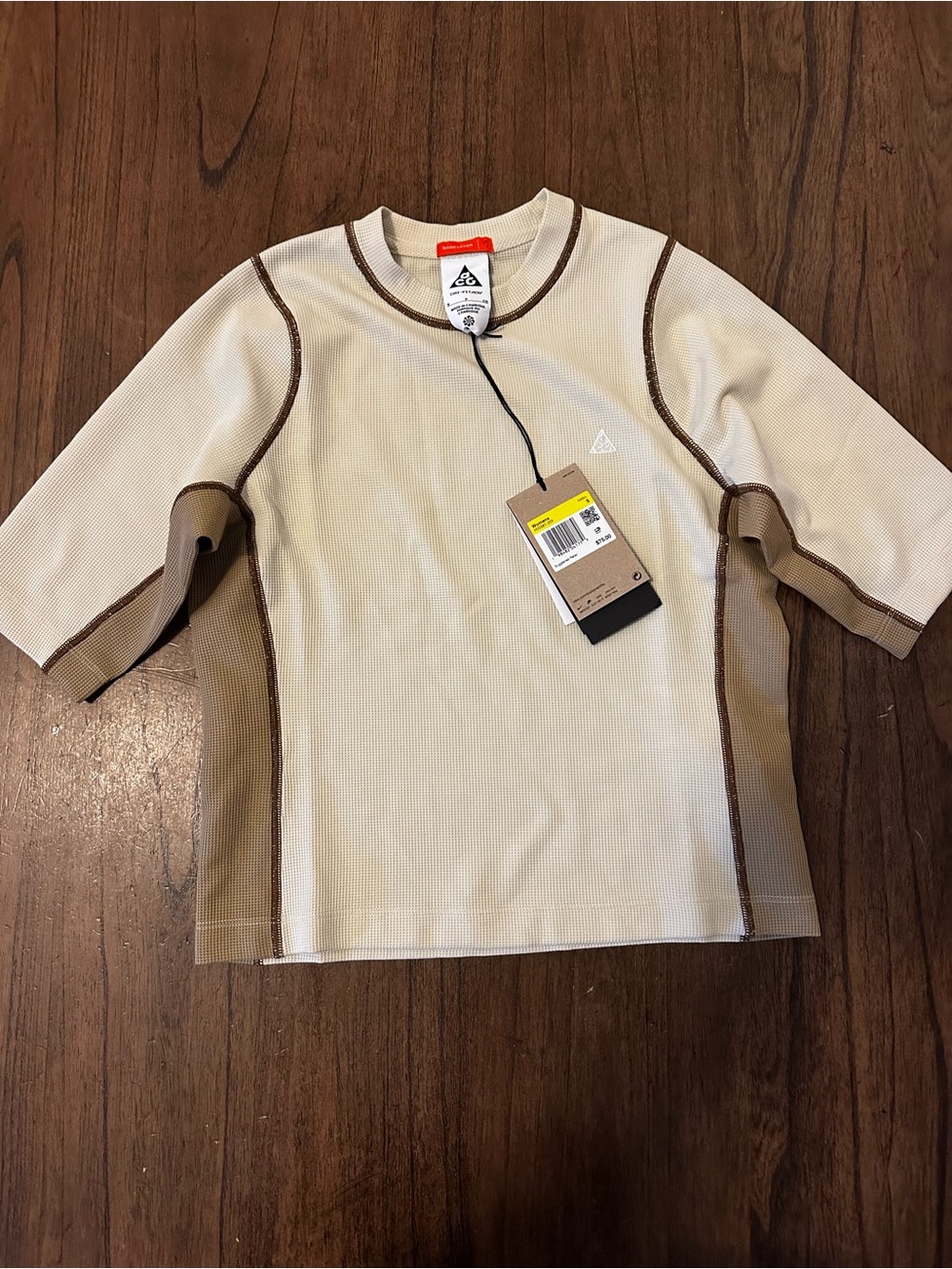 NWT Nike ACG Dri-FIT ADV Base Layer Thermal Top Small Beige